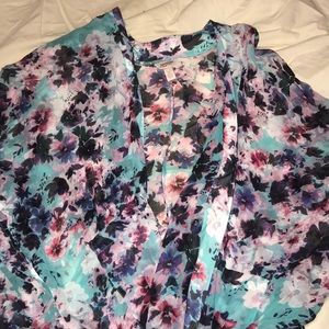 Women’s size M-L floral cover up tunic